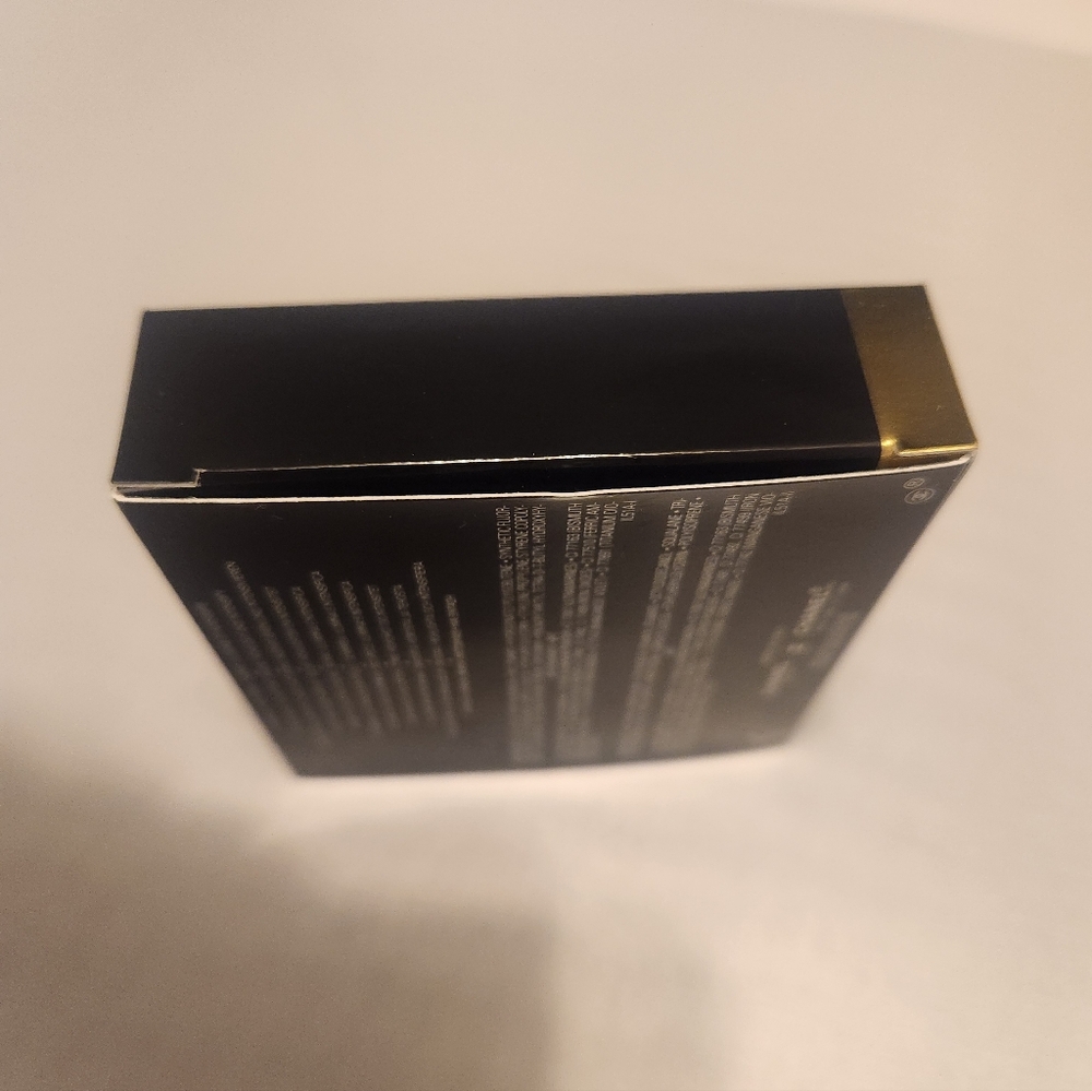 CHANEL Les 4 Ombres Eyeshadow Quad Palette - Picture 4 of 8